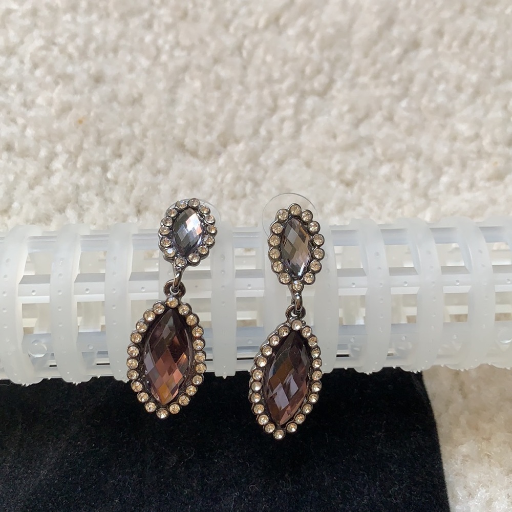 🌸 Monet Jewelry Drop Earrings🌸 - Picture 3 of 7